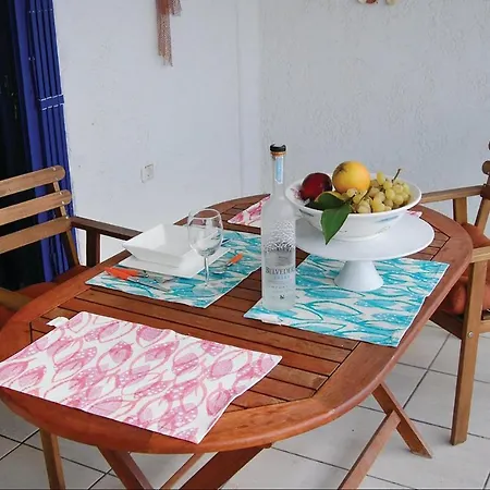 Pet Friendly In Melissi With Wifi Casa de Férias